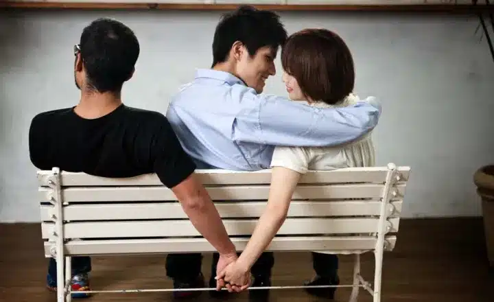 แอปพลิเคชั่นเพื่อค้นหาการโกงบนโทรศัพท์มือถือ