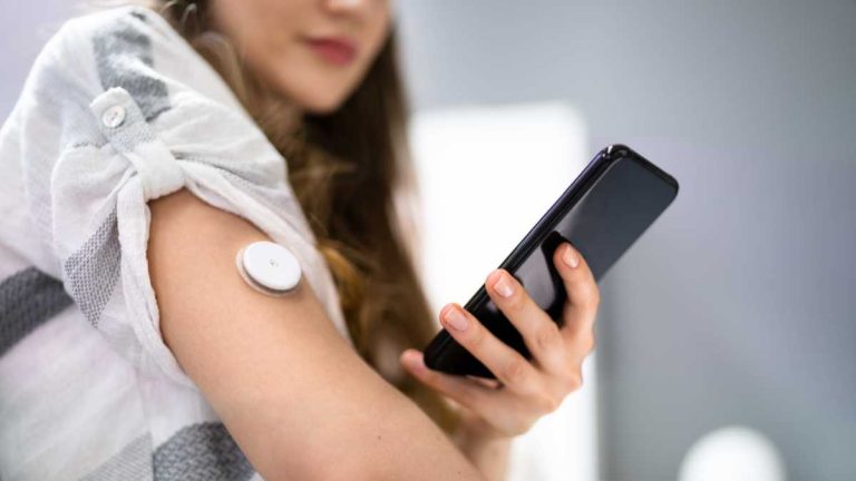 Application to measure glucose with cell phone